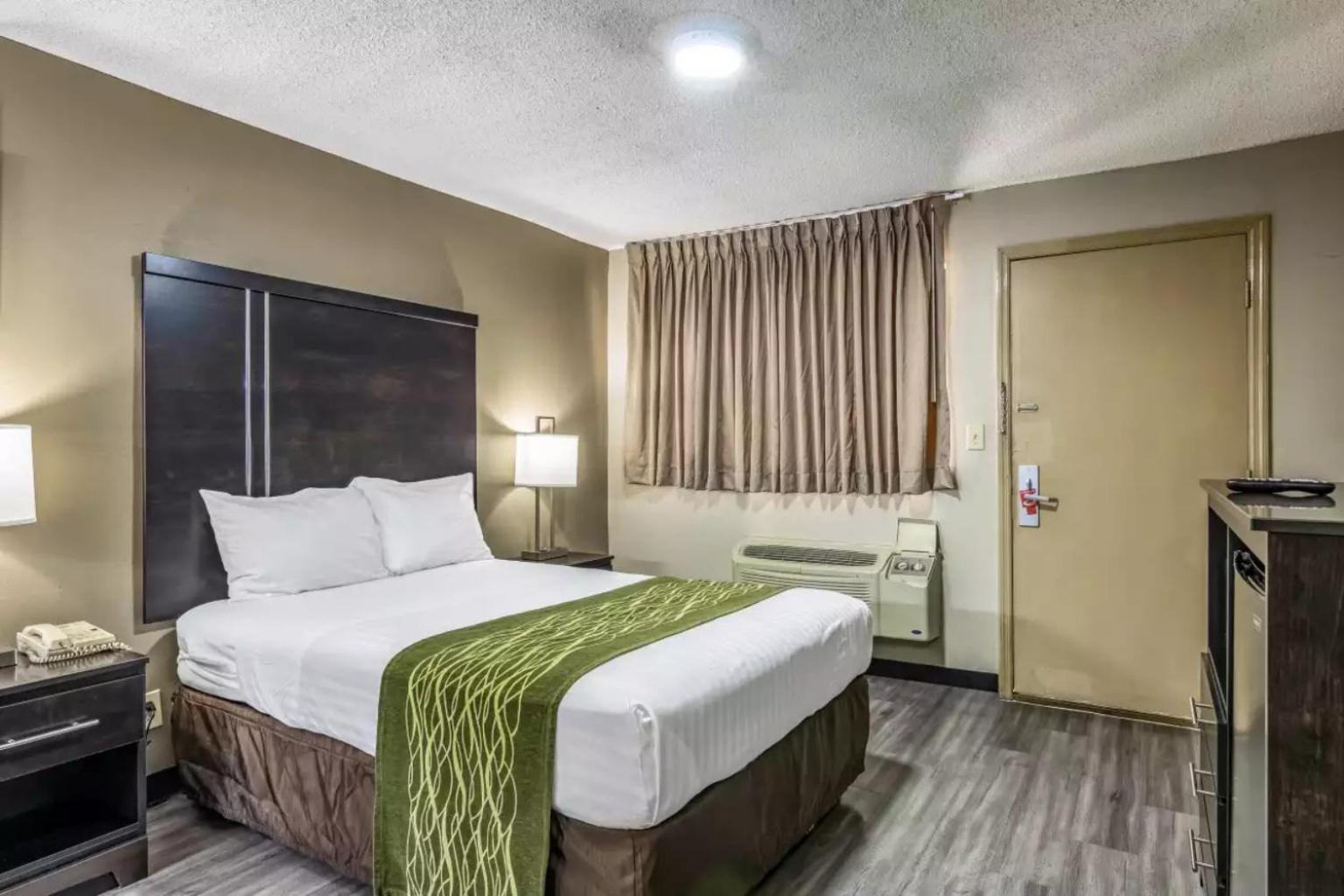 Americas Best Value Inn Opelika Buitenkant foto