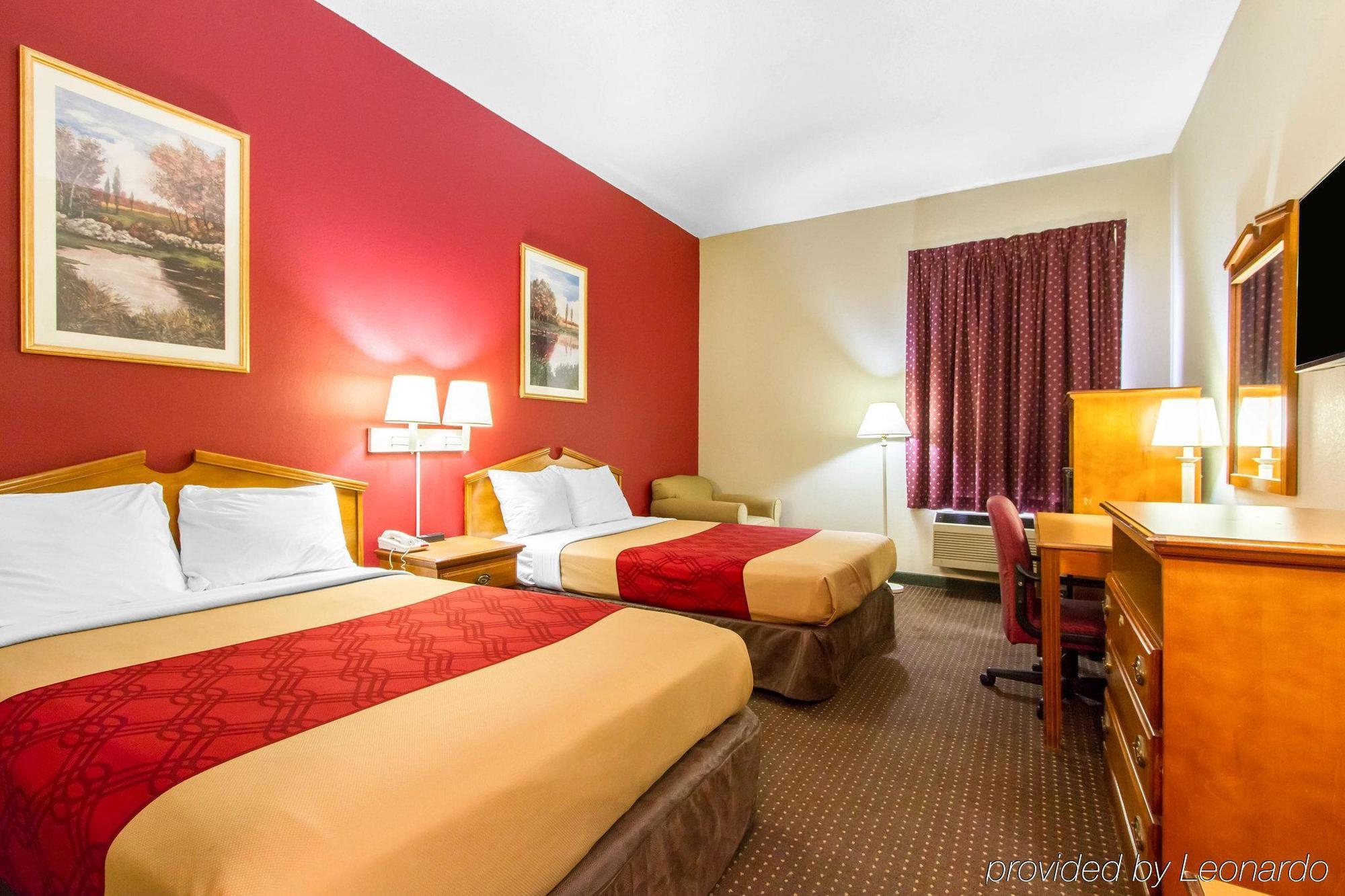 Americas Best Value Inn Opelika Buitenkant foto